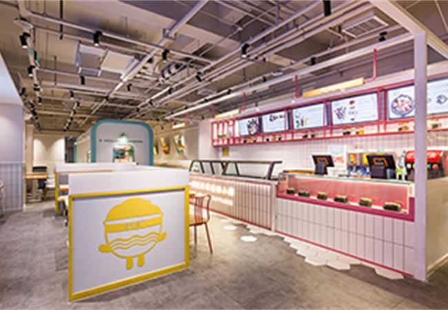 不落俗套的清新快餐店裝修原來(lái)是這樣設(shè)計(jì)的!